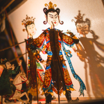 皮影戏的光影语法——从幕布到当代剧场